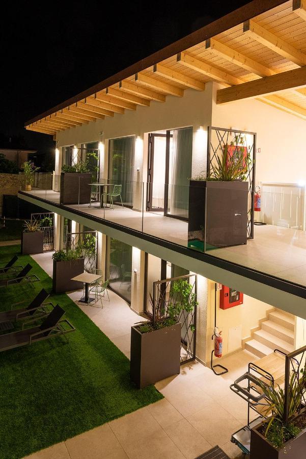Relais Limonaia - Suites & Garden Spa Torri Del Benaco Zewnętrze zdjęcie